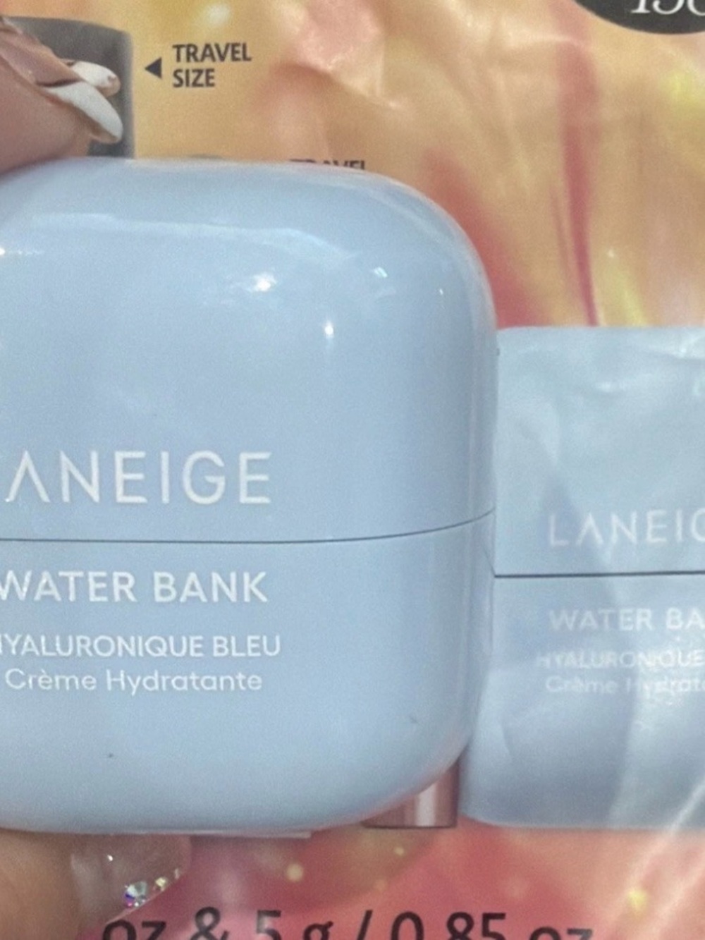 Amore Pacific Light Blue Travel Moisturizer Jar